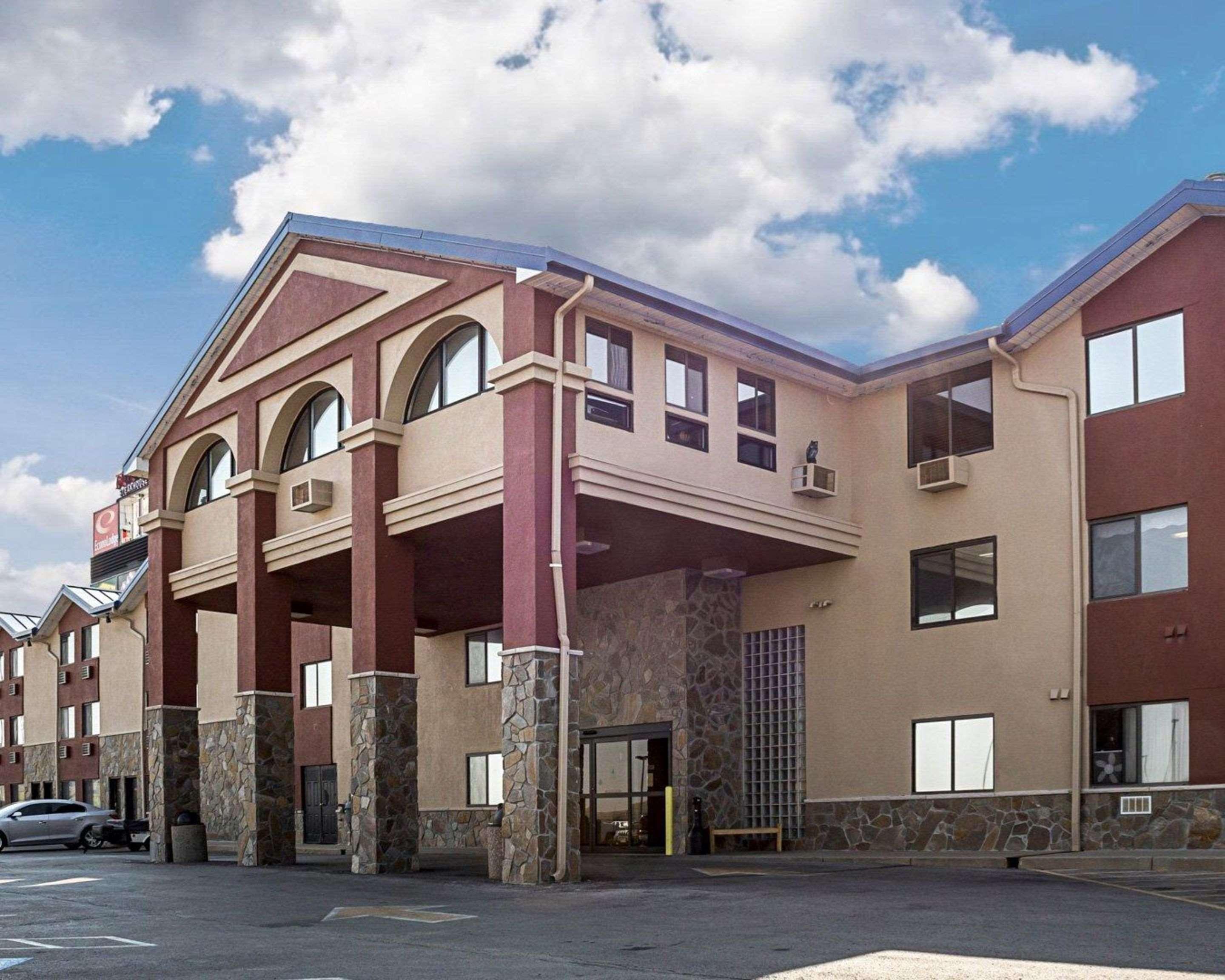 Econo Lodge Black Hills Рапид Сити Екстериор снимка