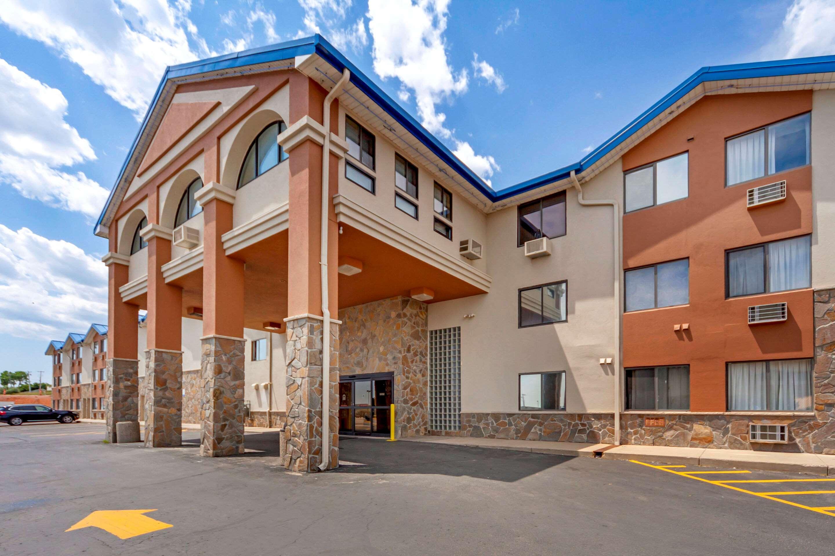 Econo Lodge Black Hills Рапид Сити Екстериор снимка